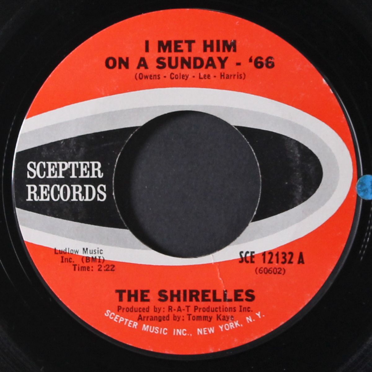 i met him on a sunday - 66' / love that man by SHIRELLES