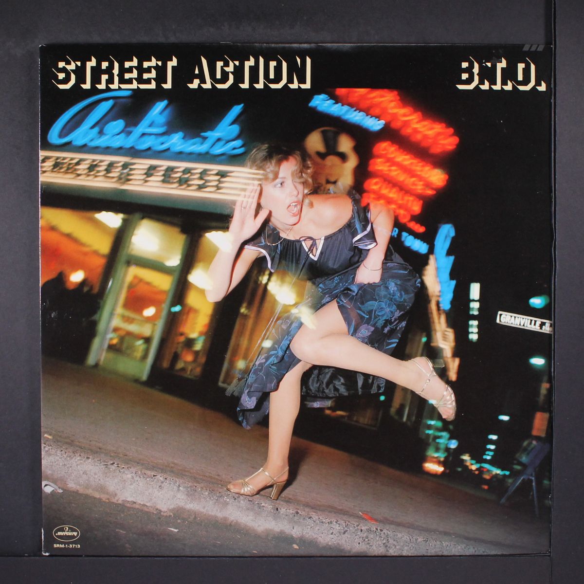 street action by BACHMAN-TURNER OVERDRIVE