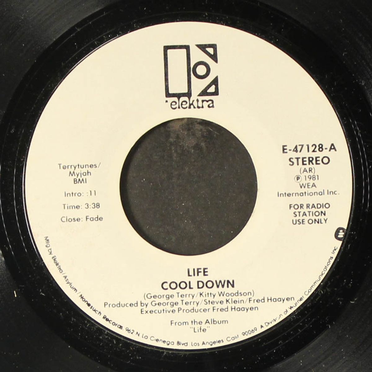 cool down / mono by LIFE