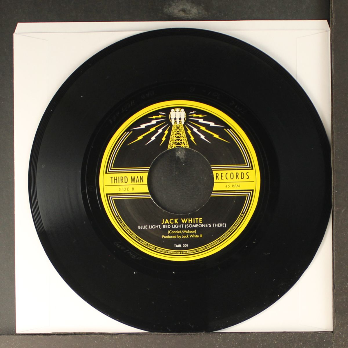 that black bat licorice / blue light, red light (someone's there) by JACK WHITE