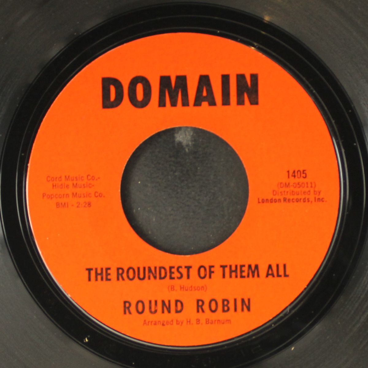 the roundest of them all / 8069 vineland by ROUND ROBIN