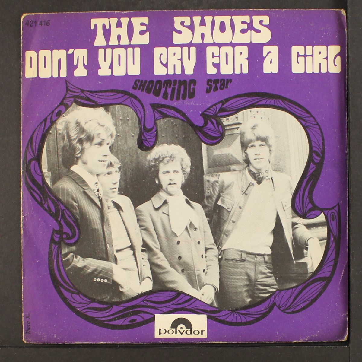 shooting star / don't you cry for a girl by SHOES