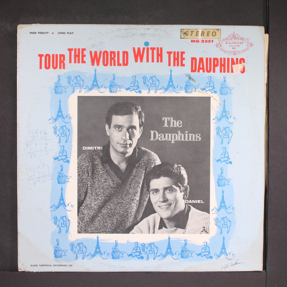 tour the world with the dauphins by DANIEL & DIMITRI