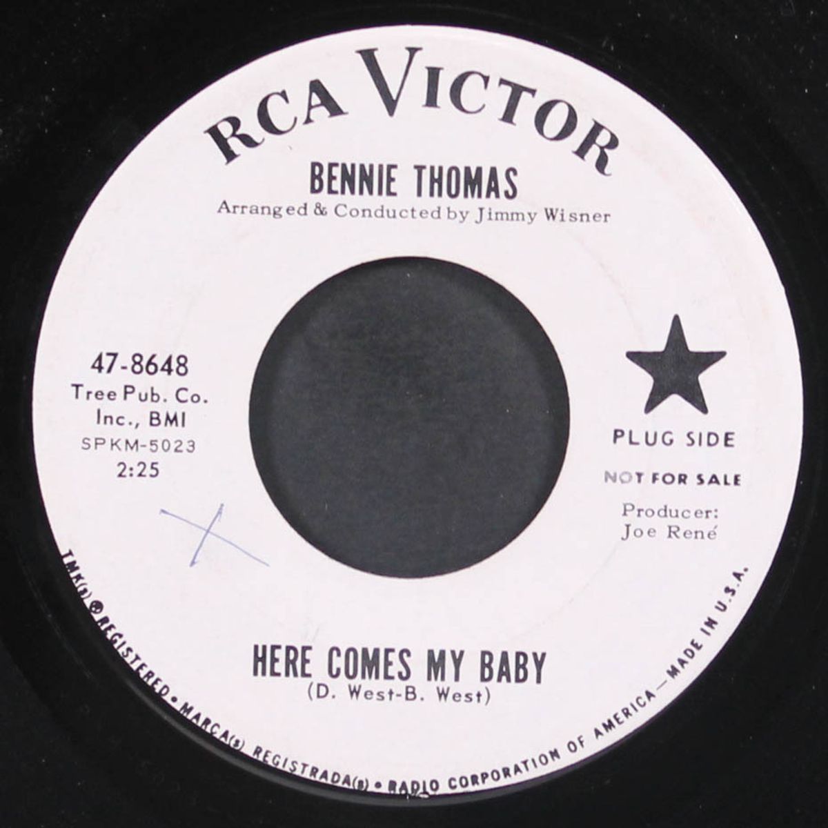 here comes my baby / young and lonely by BENNIE THOMAS