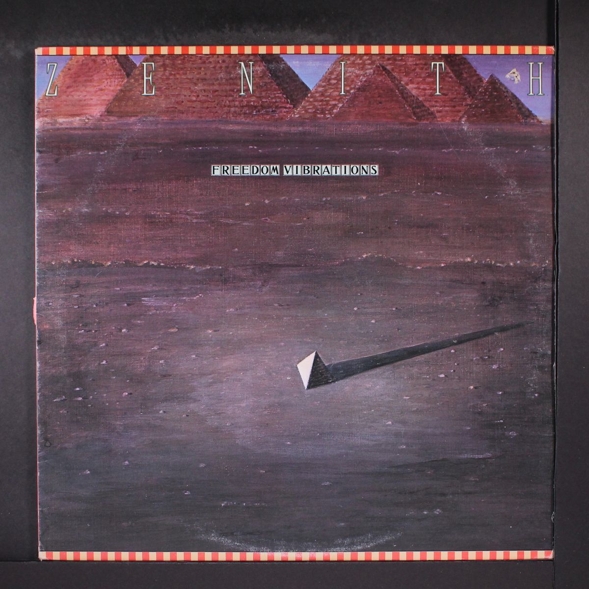 freedom vibrations by ZENITH