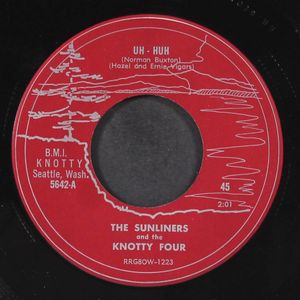 SUNLINERS & KNOTTY FOUR