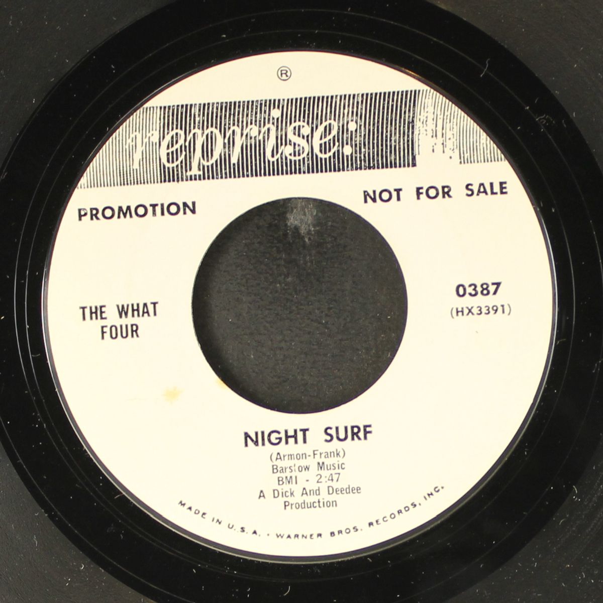 gemini 4 / night surf by WHAT FOUR