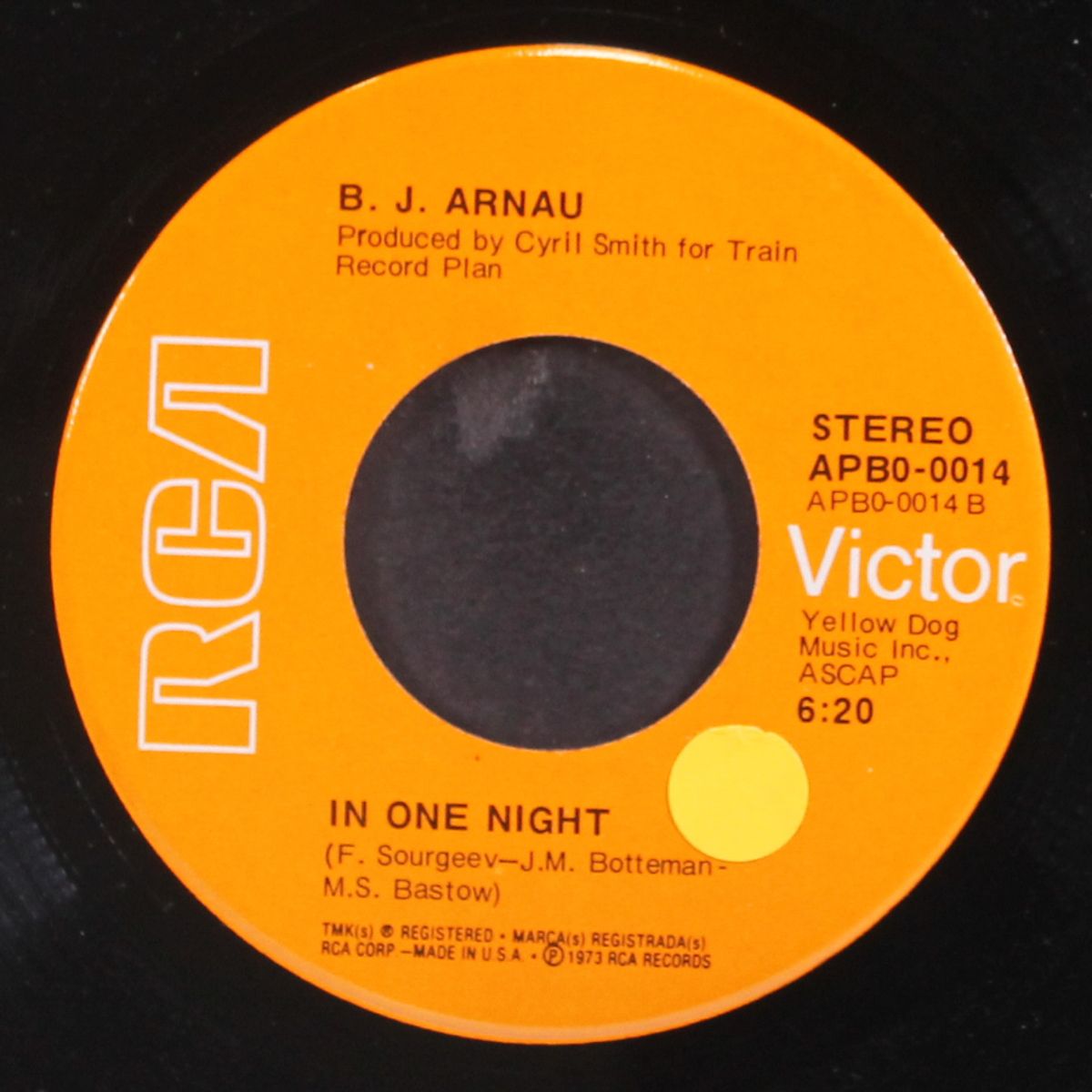 live and let die / in one night by B.J. ARNAU