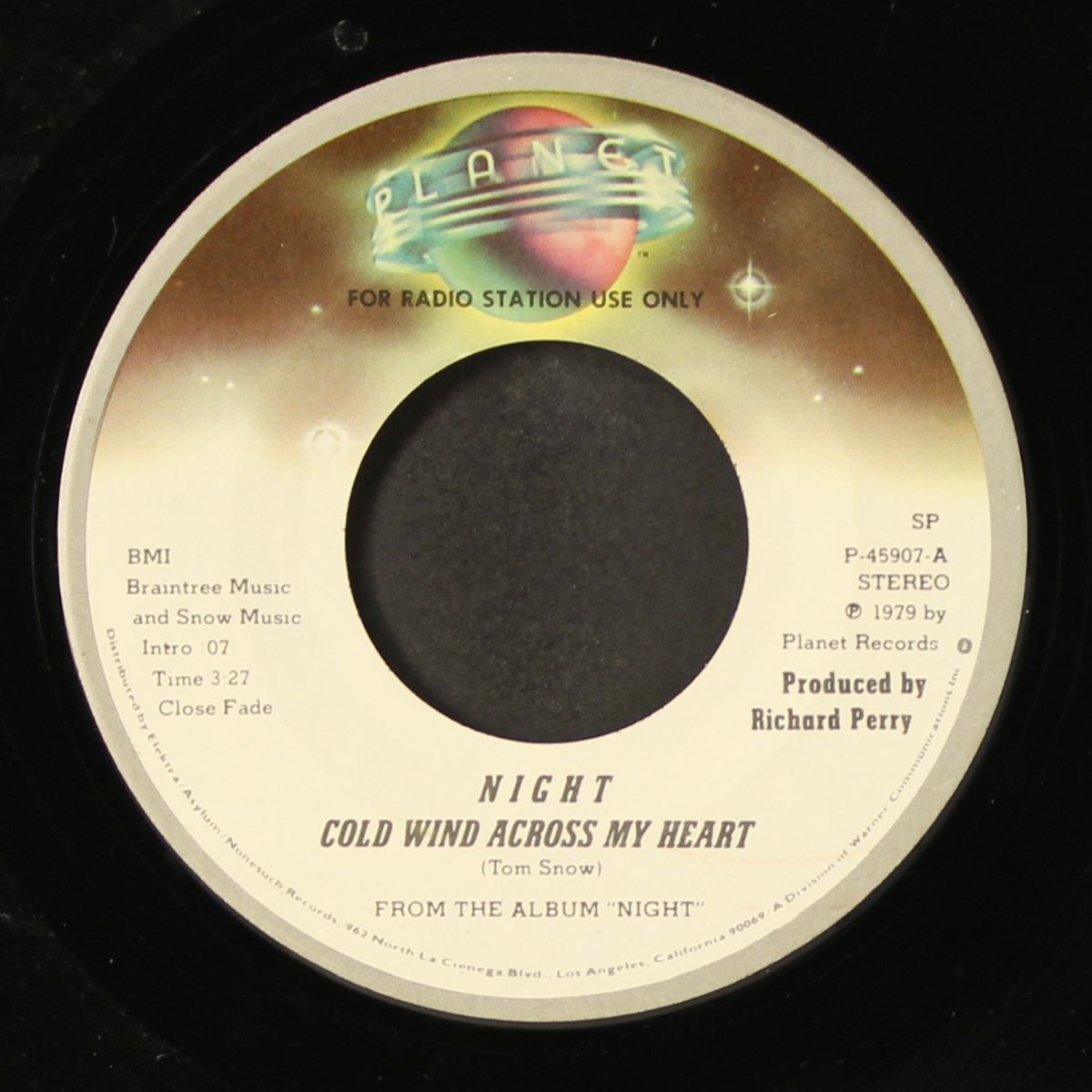 cold wind across my heart by NIGHT