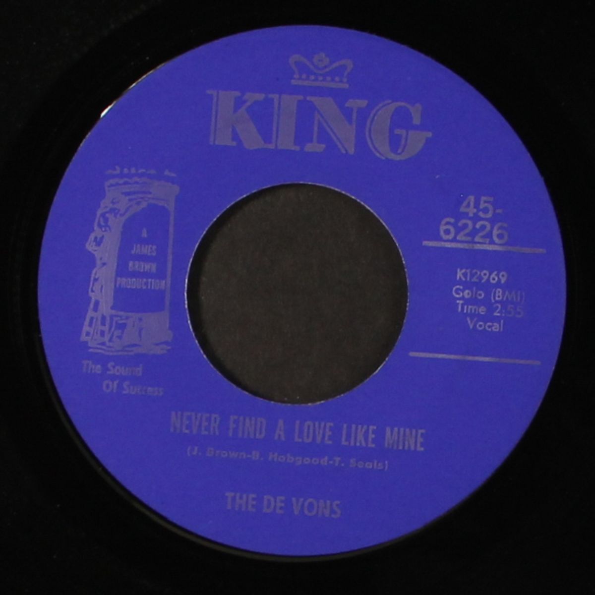 someone to treat me (the way you use to) / never find a love like mine by DE VONS