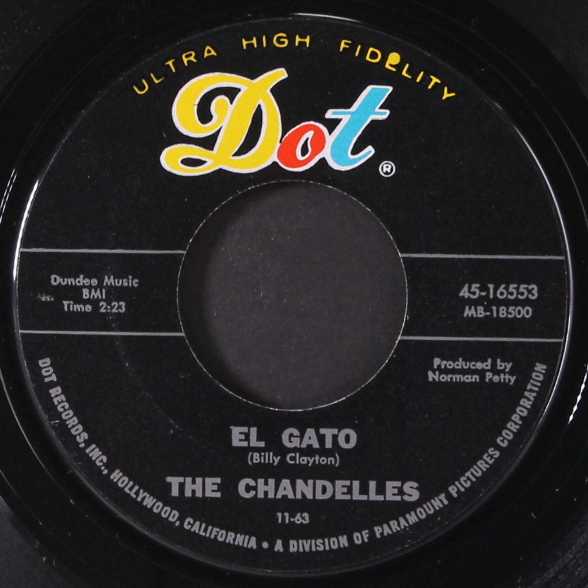 el gato / jetster by CHANDELLES