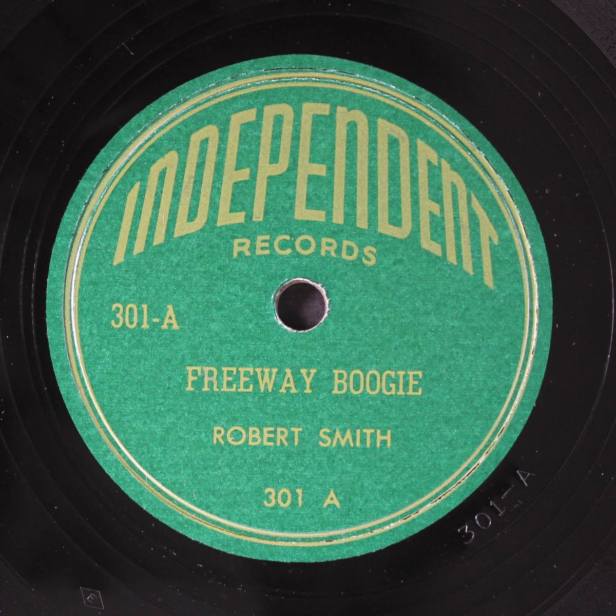 freeway boogie / squeeze me baby blues by ROBERT SMITH