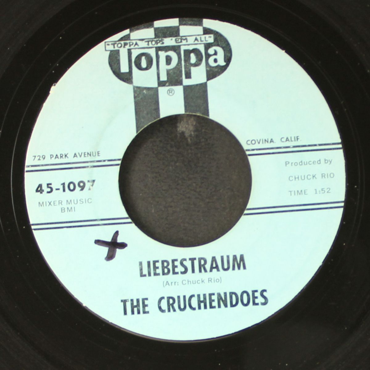 butter fingers / liebestraum by CRUCHENDOES