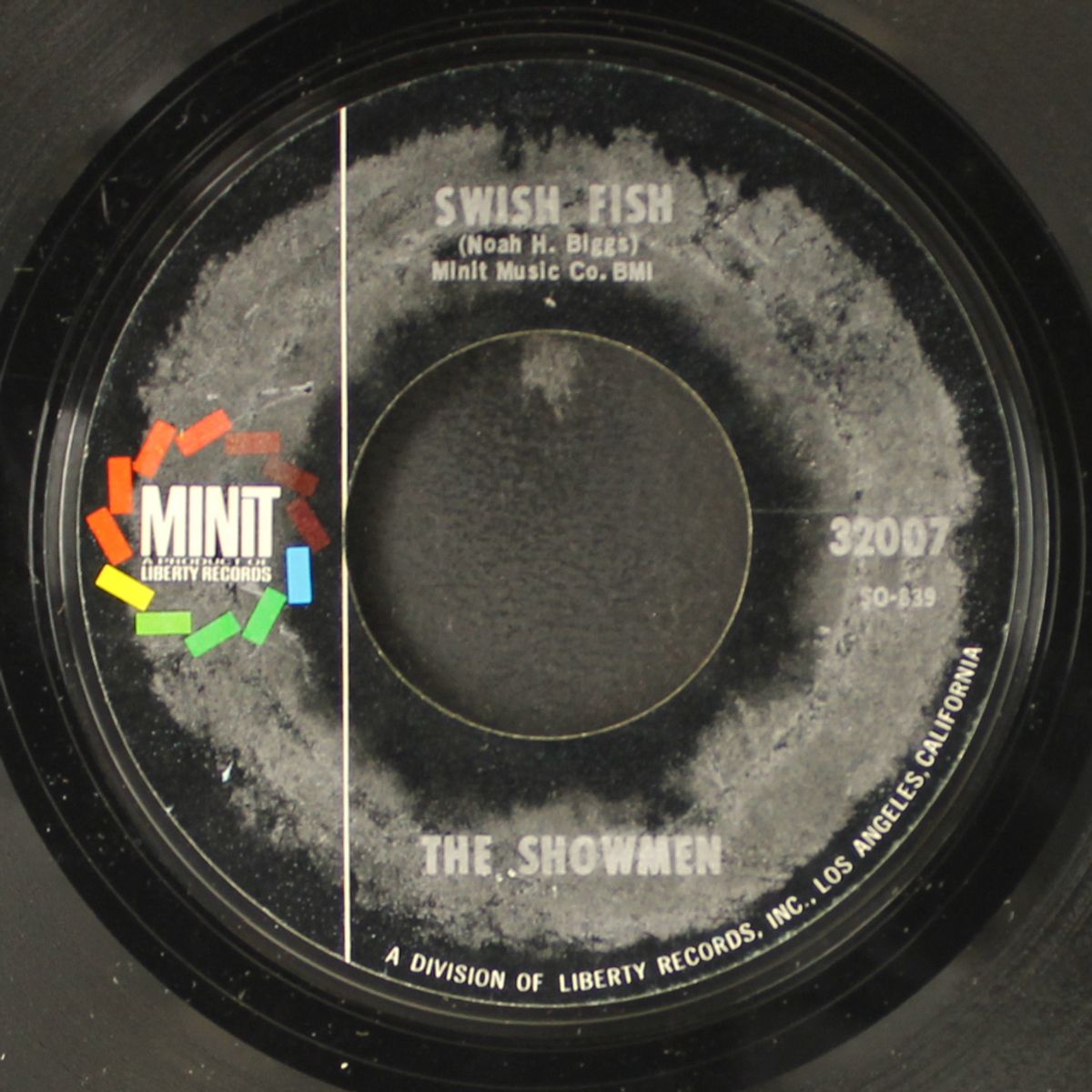 39-21-46 / swish fish by SHOWMEN