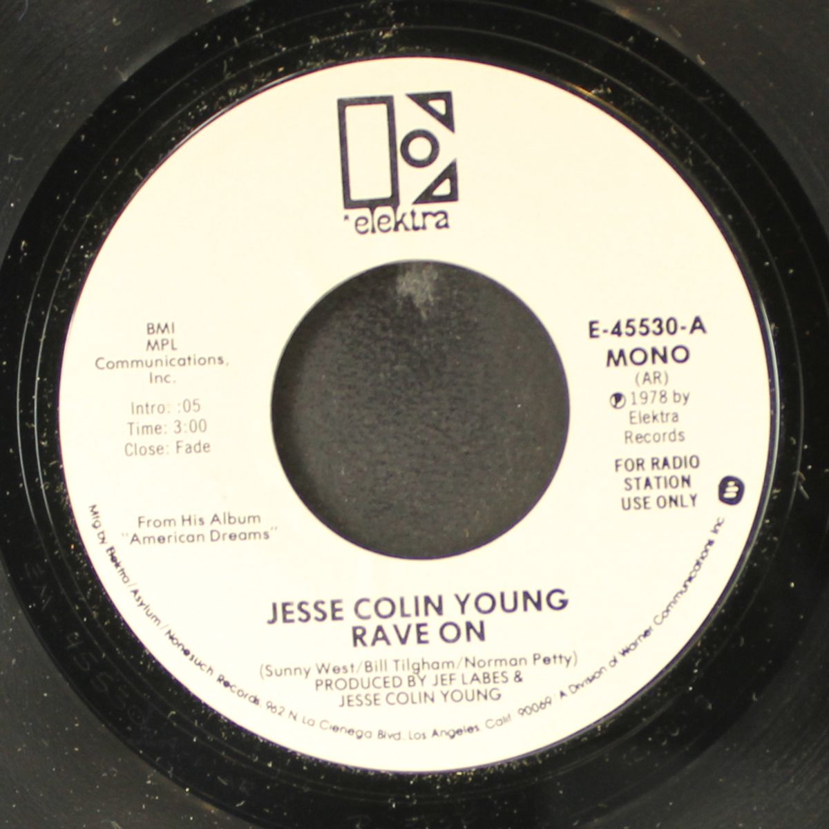 rave on / mono by JESSE COLIN YOUNG