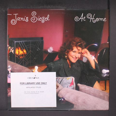 JANIS SIEGEL