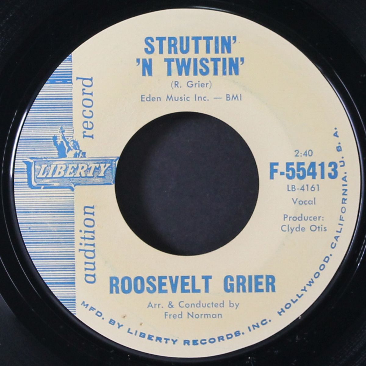 let the cool wind blow / struttin' 'n twistin' by ROOSEVELT GRIER