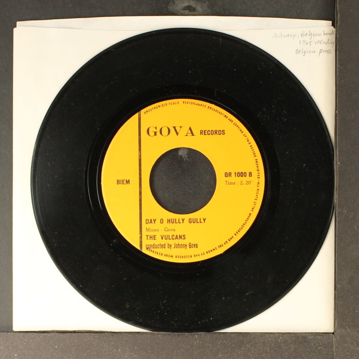 eternity love / day o hully gully by VULCANS