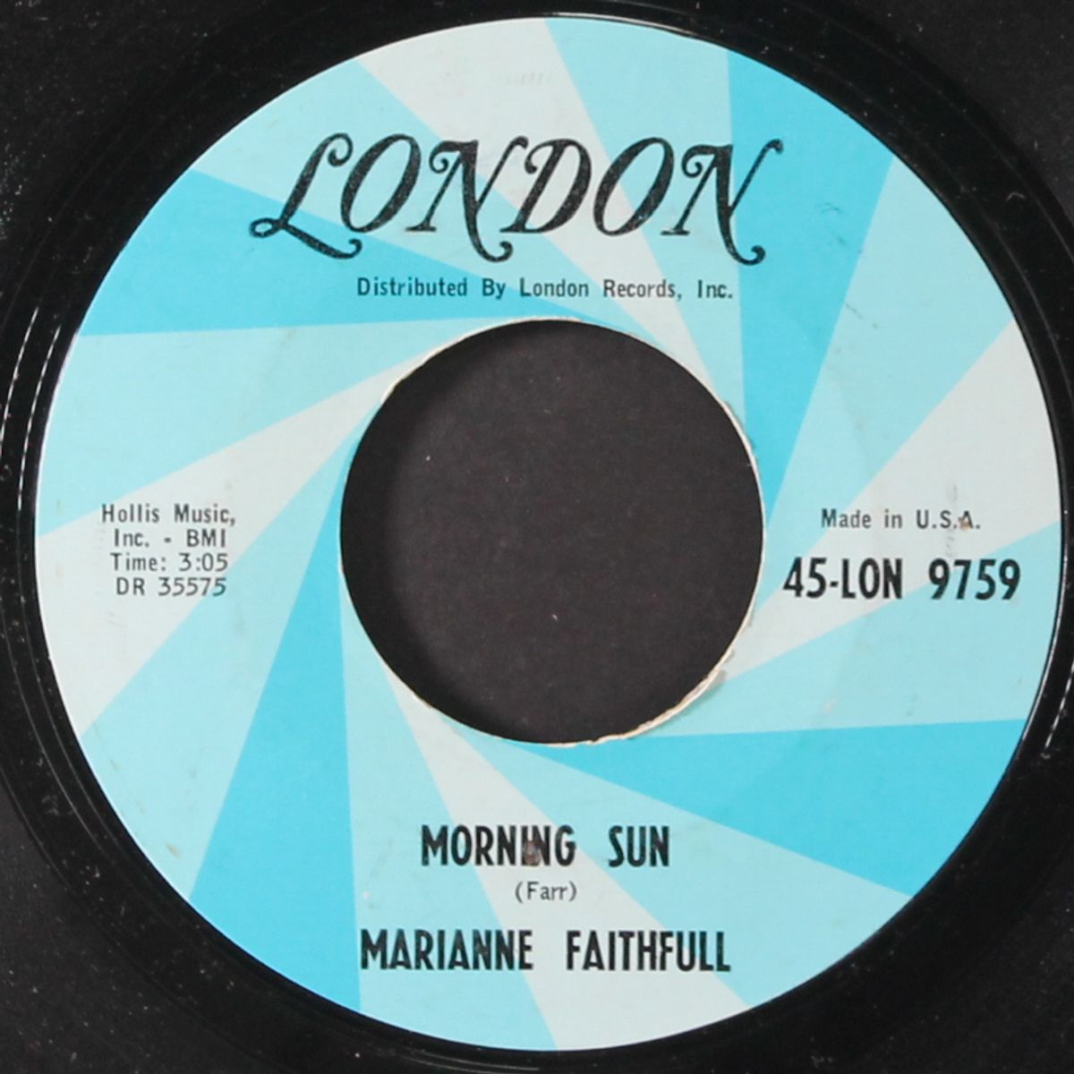 this little bird by MARIANNE FAITHFULL