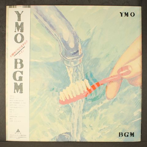 YMO