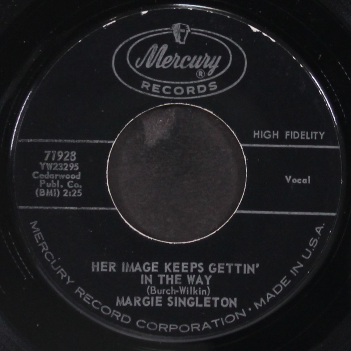 i'll just walk on by / her image keeps gettin' in the way by MARGIE SINGLETON