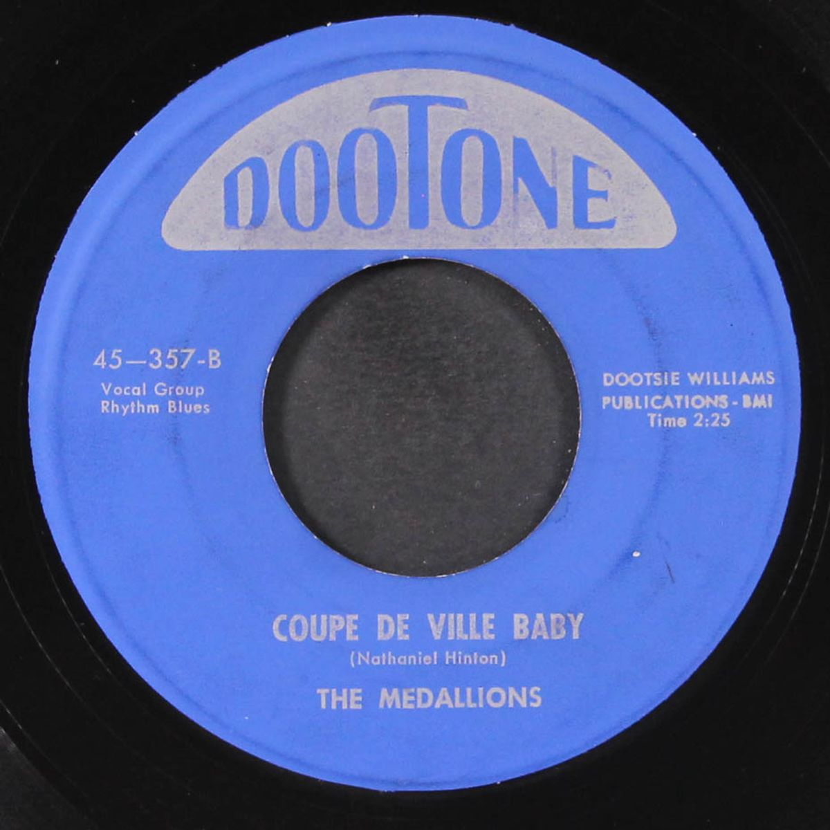 the telegram / couple de ville baby by MEDALLIONS