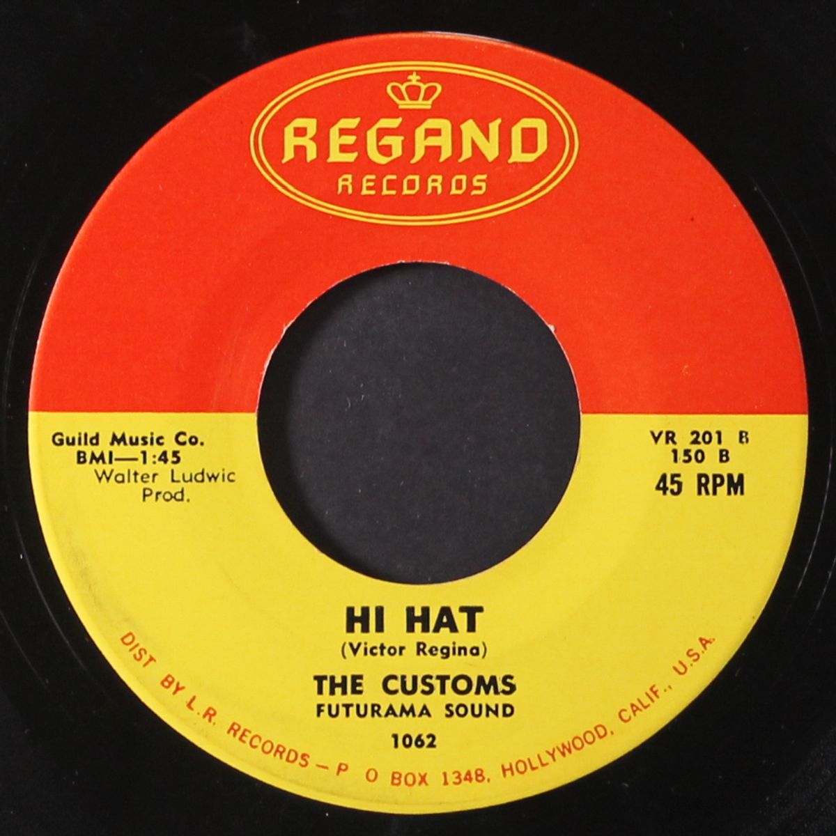 steppin out / hi hat by CUSTOMS