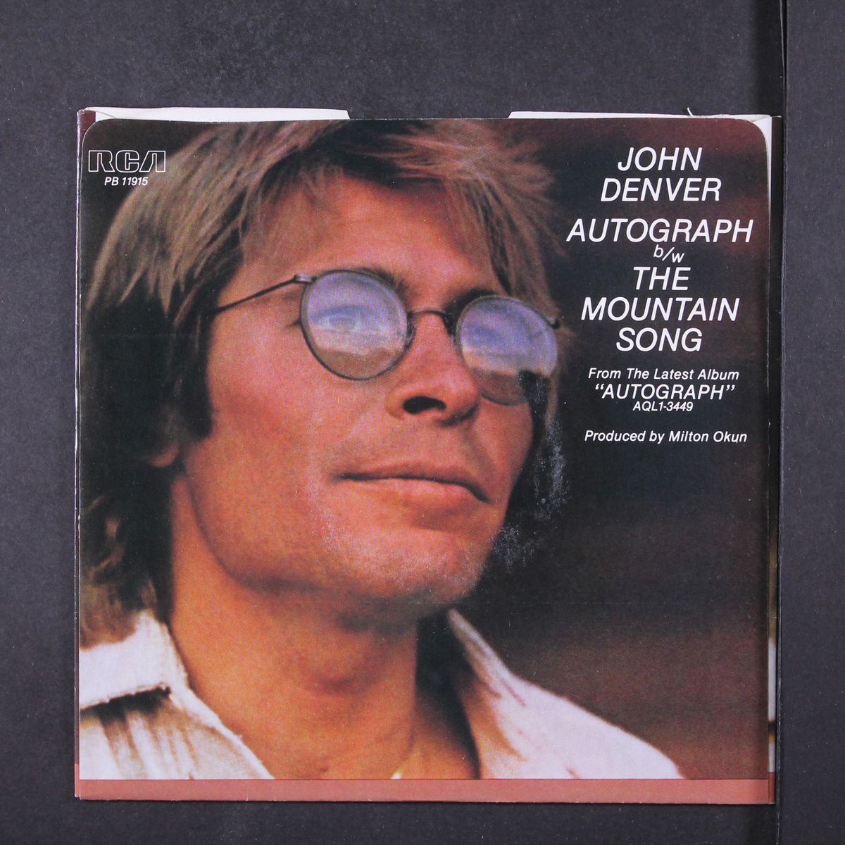autograph / the mountain soung by JOHN DENVER