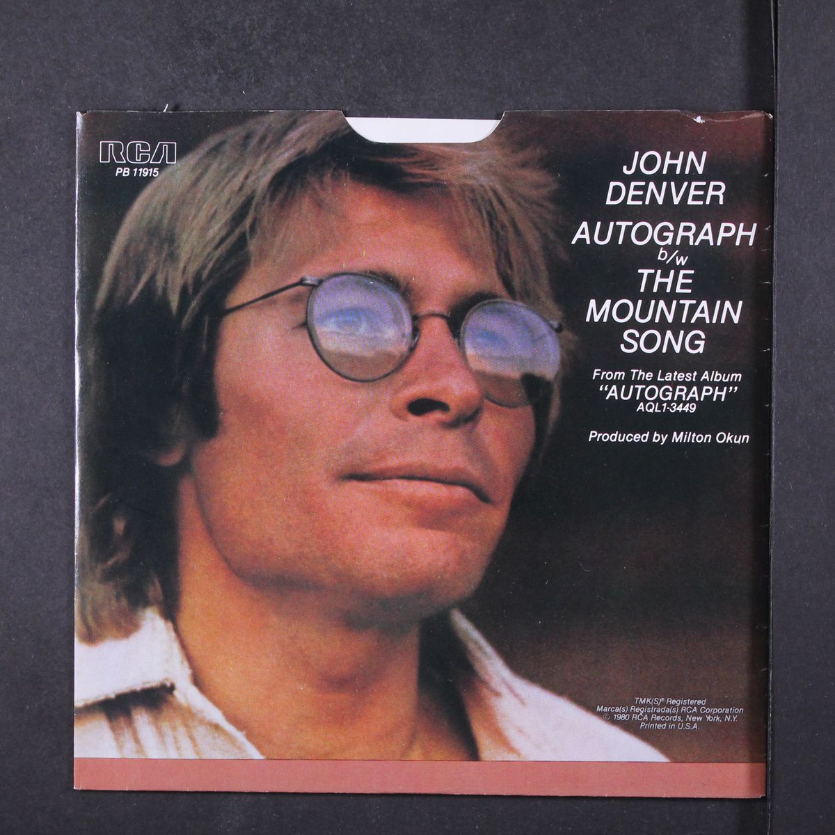 autograph / the mountain soung by JOHN DENVER
