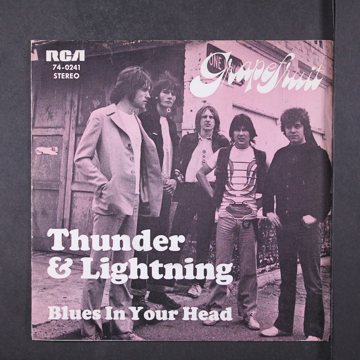 thunder & lightning / blues in your head by GRAPEFRUIT