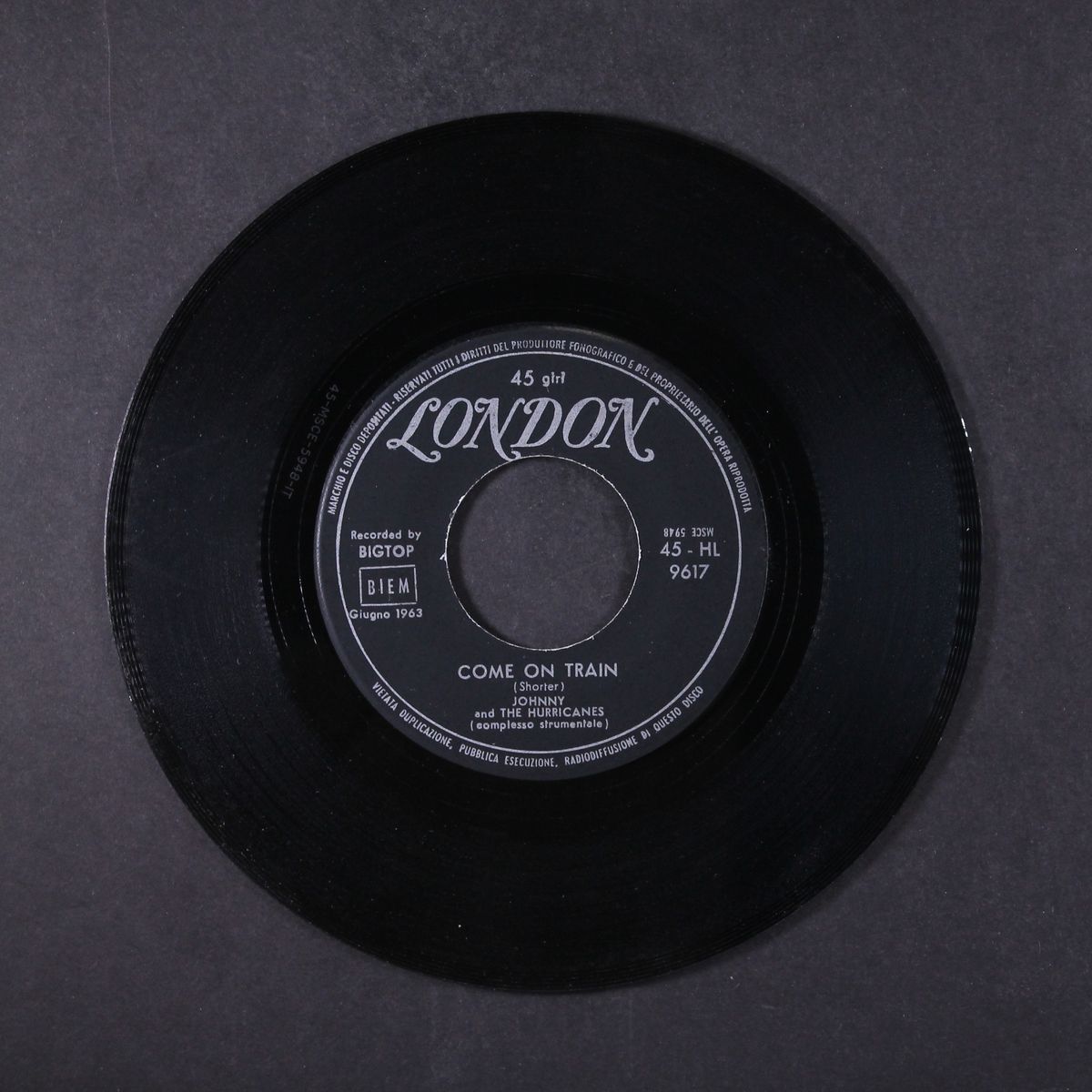 come on train by JOHNNY & HURRICANES