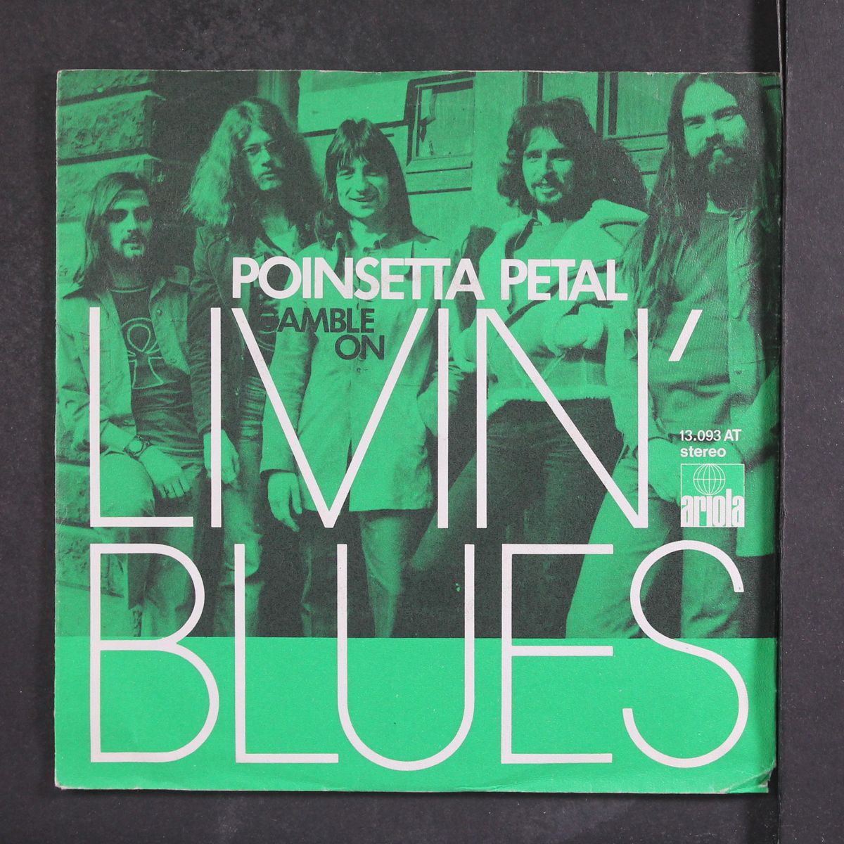 poinsetta petal / gamble on by LIVIN' BLUES