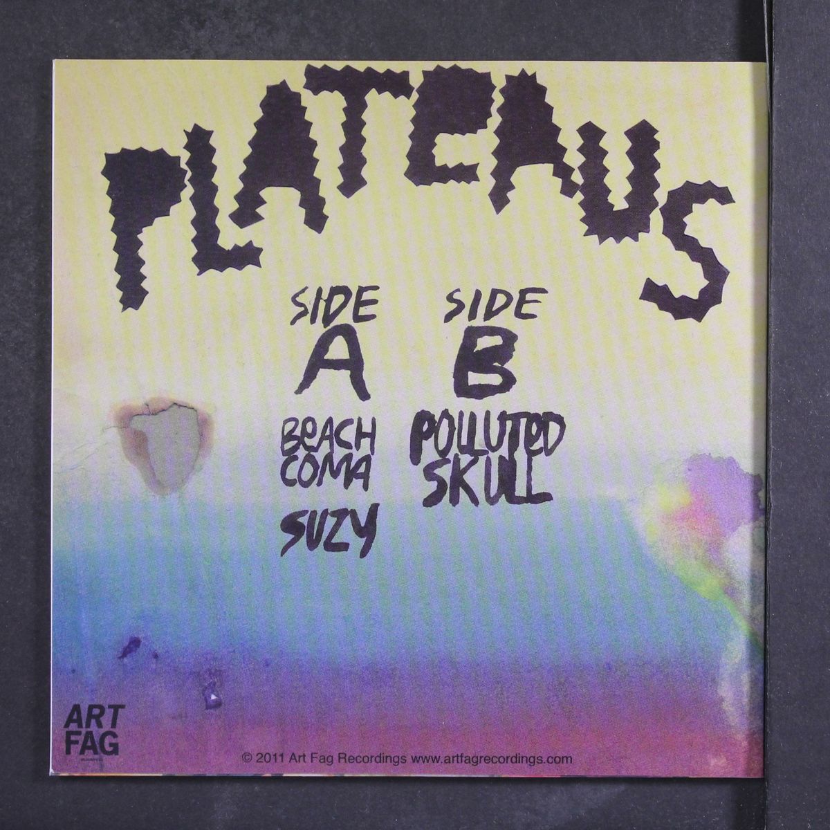 beach coma / suzy / polluted skull by PLATEAUS