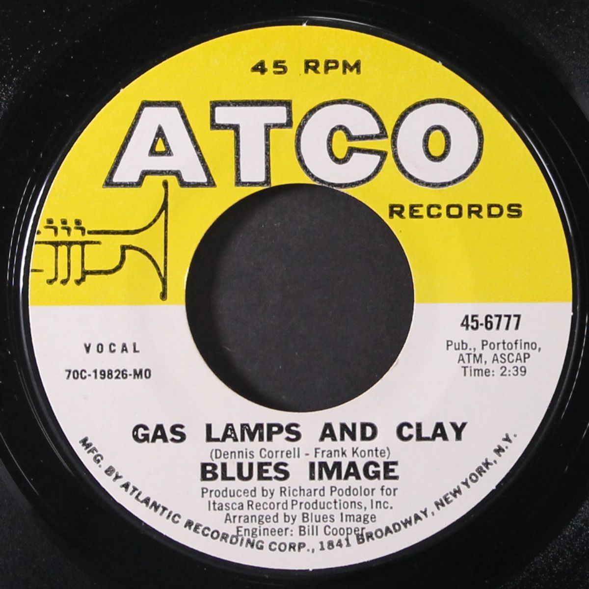 running the water / gas lamps & clay by BLUES IMAGE