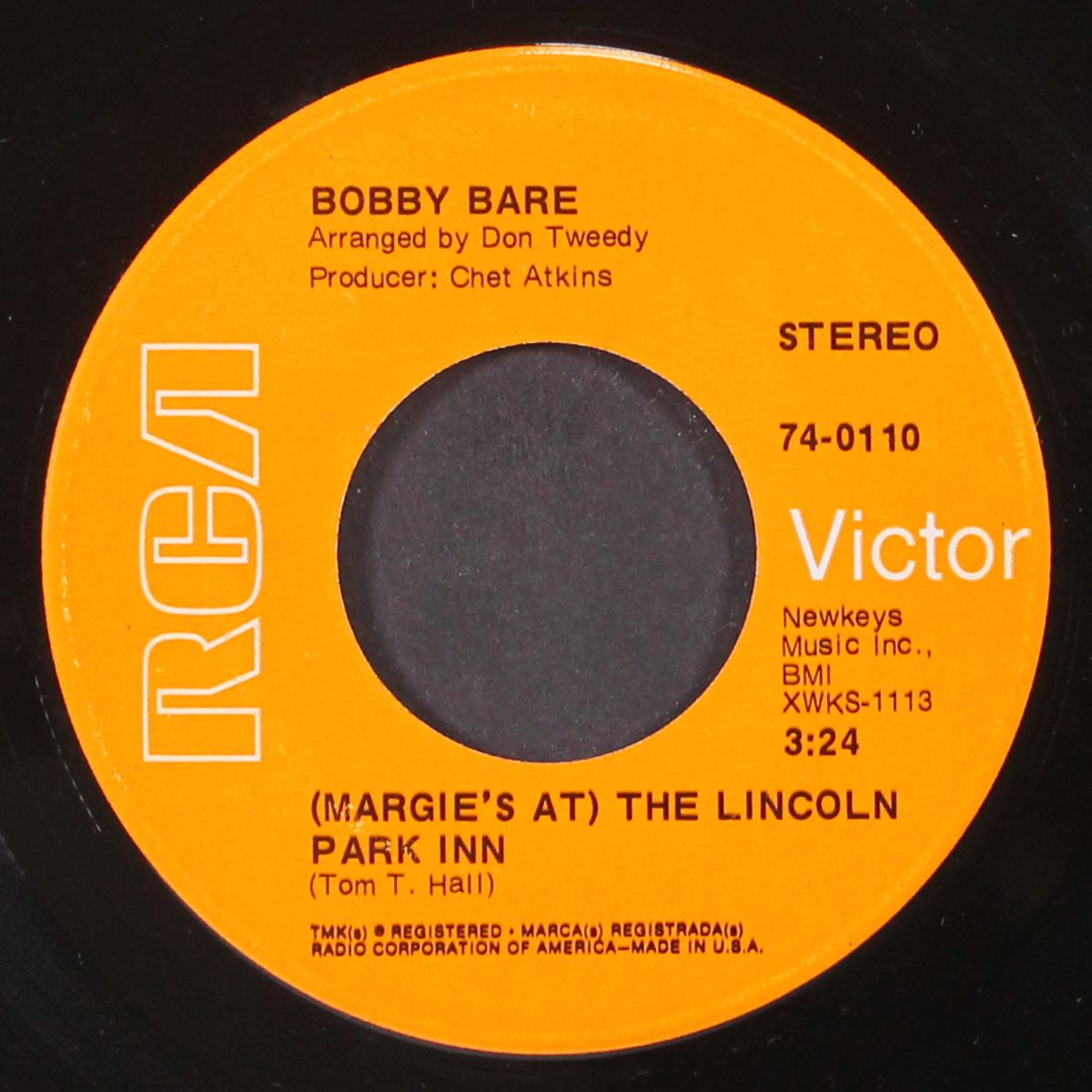 the lincoln park inn by BOBBY BARE