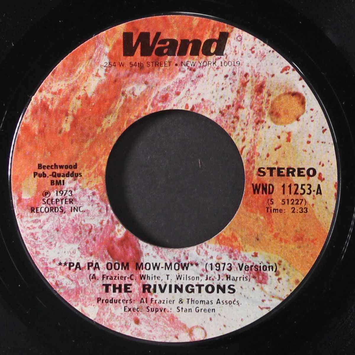 i don't want a new baby / pa pa oom mow-mow (1973 version) by RIVINGTONS