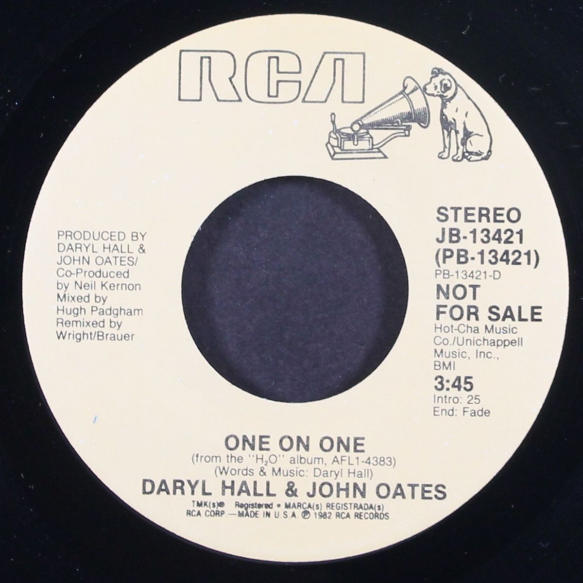 one on one / short by DARYL HALL & JOHN OATES