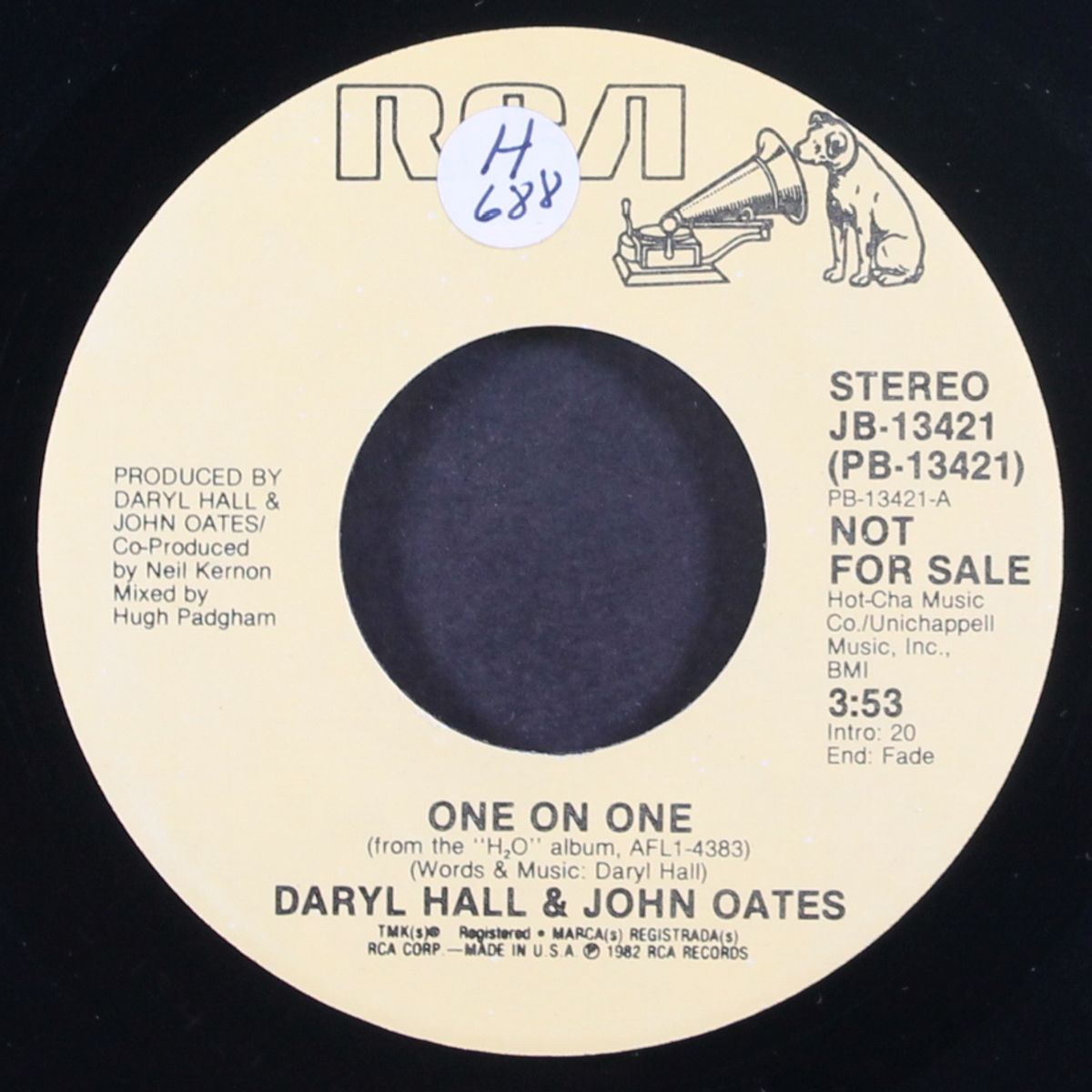 one on one / short by DARYL HALL & JOHN OATES