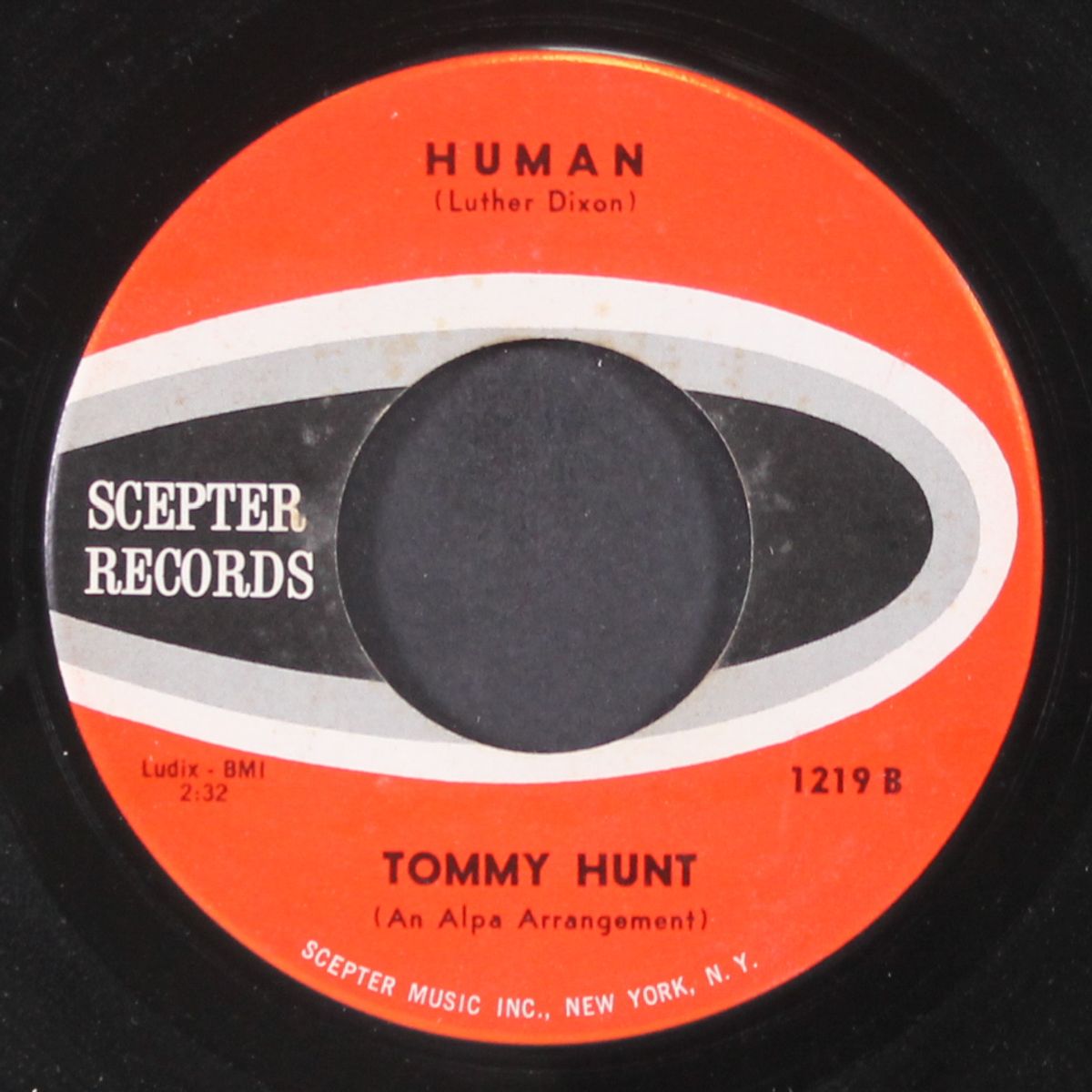 the parade of broken hearts by TOMMY HUNT