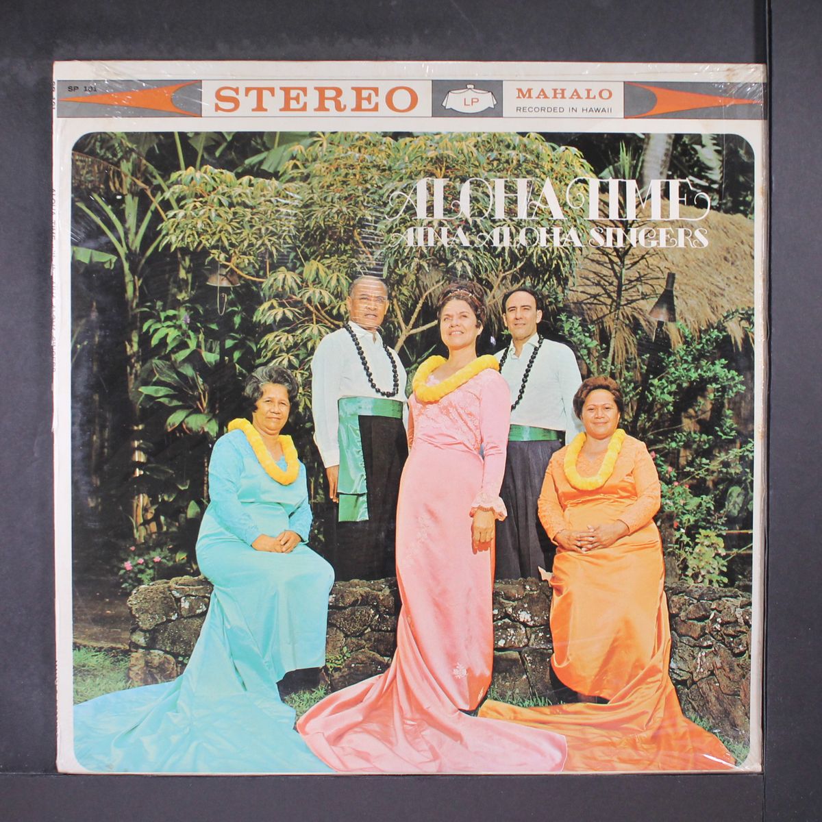 aloa time by ALOHA SINGERS