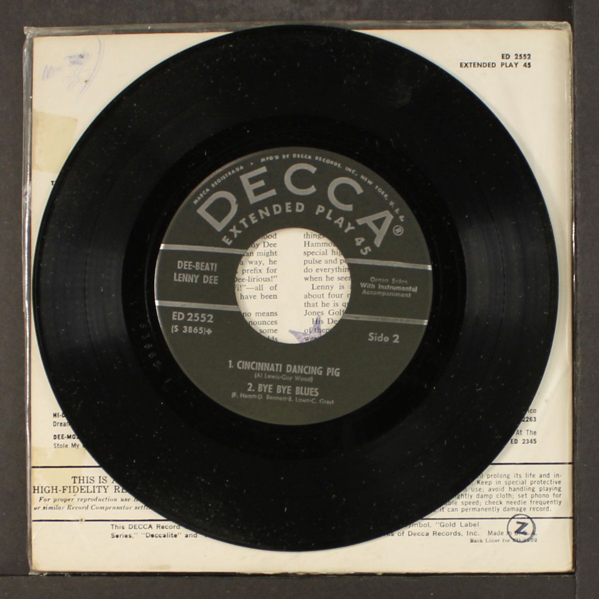 dee-beat by LENNY DEE