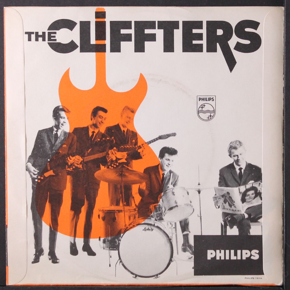 django / amapola by CLIFFTERS