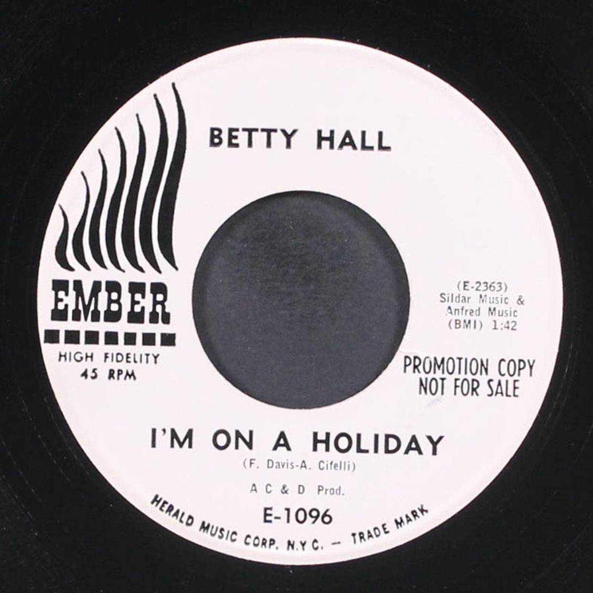 paradise for two / i'm on holiday by BETTY HALL