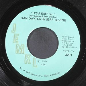 DAN DAYTON & JEFF LEVINE