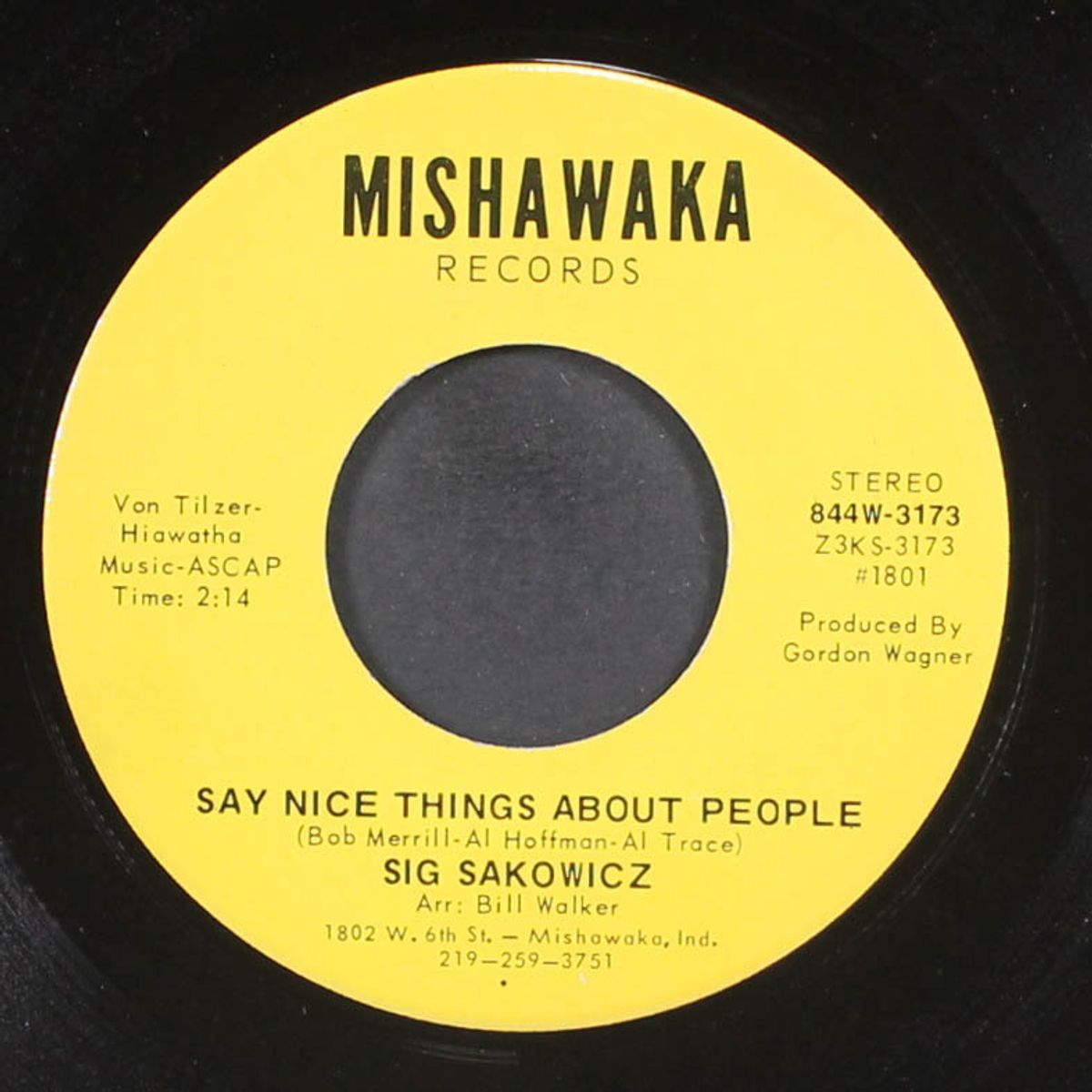 say nice things about people / on the beach by SIG SAKOWICZ