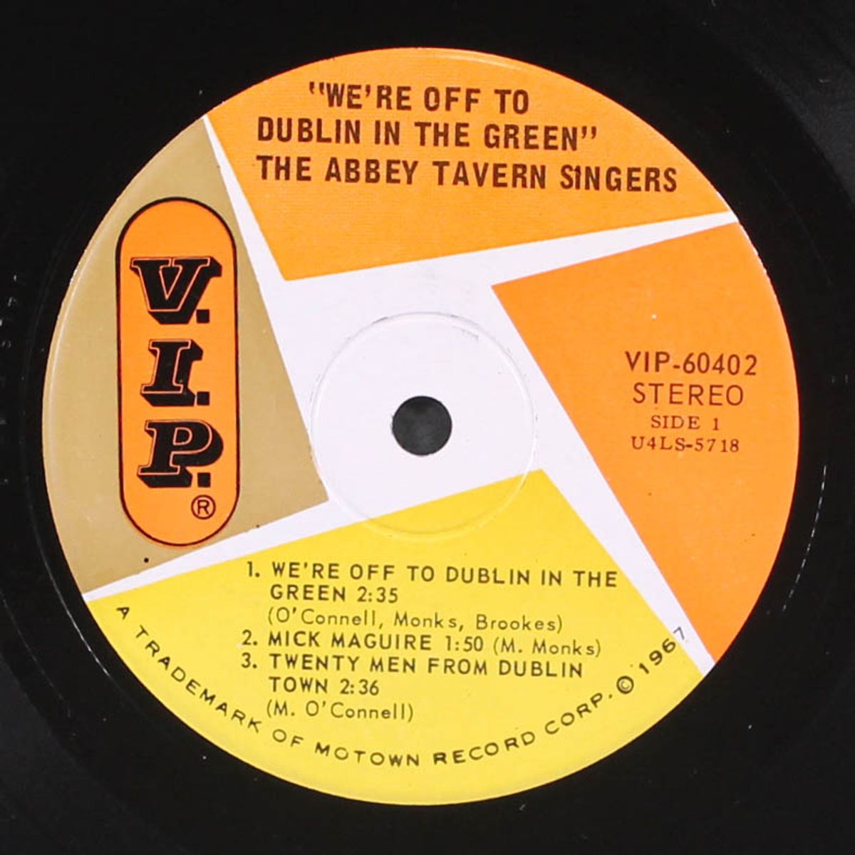 we're off to dublin in the green by ABBEY TAVERN SINGERS