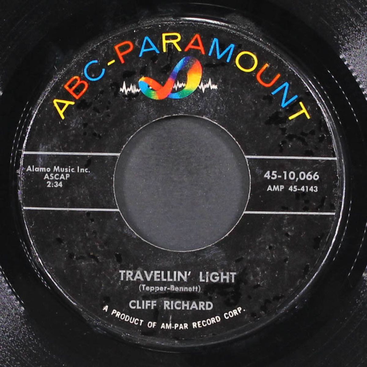 dynamite / travelin' light by CLIFF RICHARD