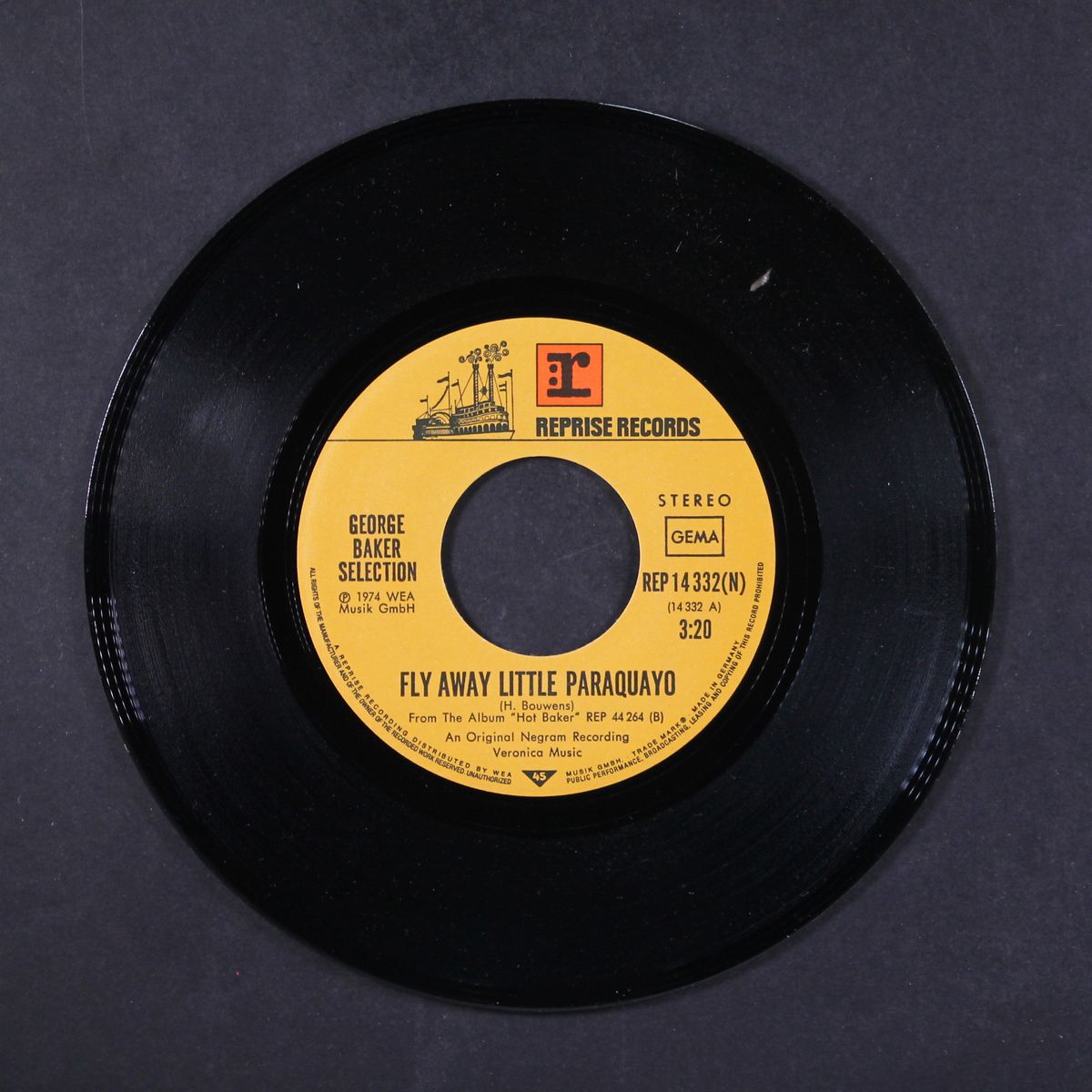 fly away little paraquayo by GEORGE BAKER SELECTION