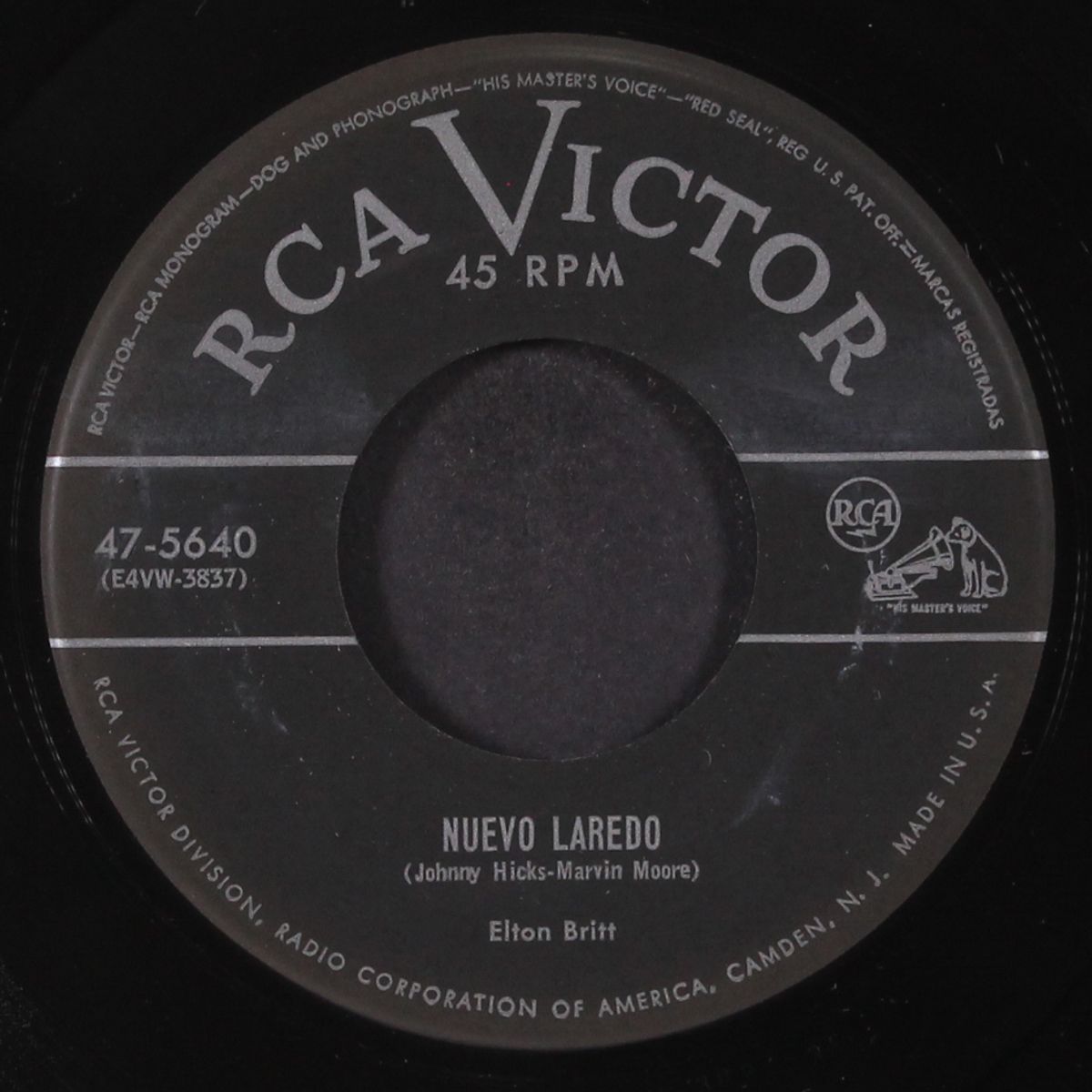 blue guitar / nuevo laredo by ELTON BRITT