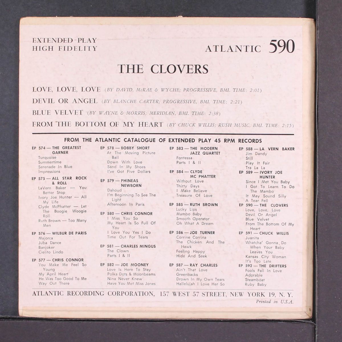 love love love by CLOVERS